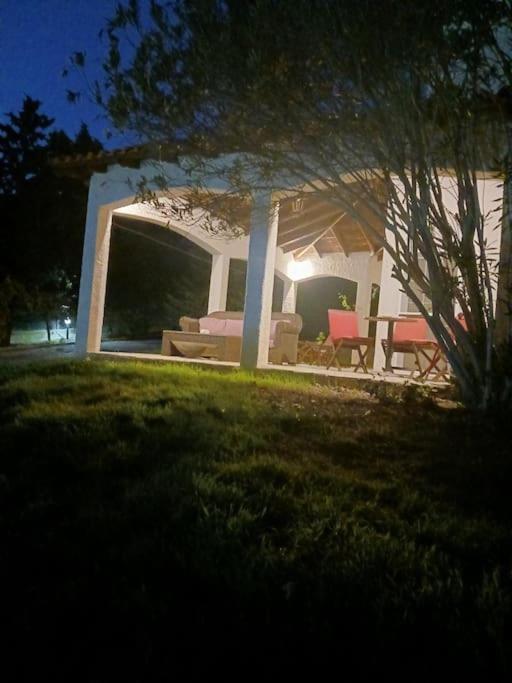 Luxury Chez-moi Βίλα
