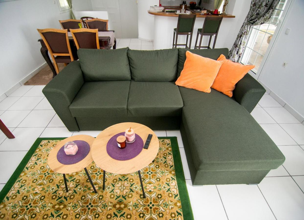 Luxury Chez-moi *